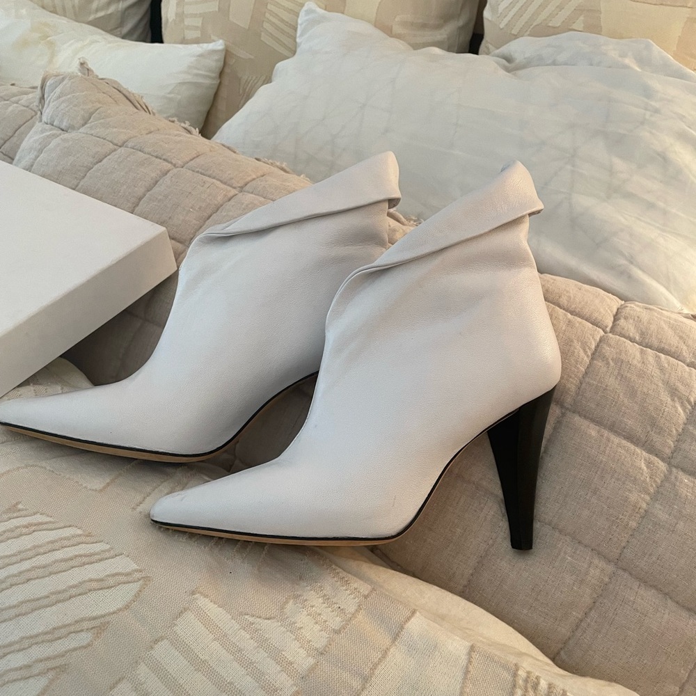 IRO White leather booties size 40